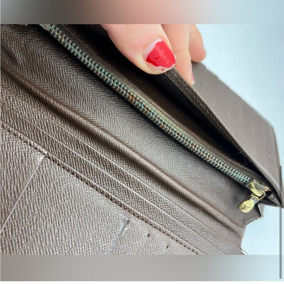 Louis Vuitton | Wallet - Picture 4 of 6